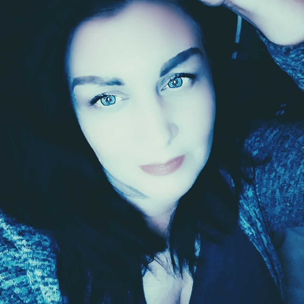 Meet your Posher, Christi